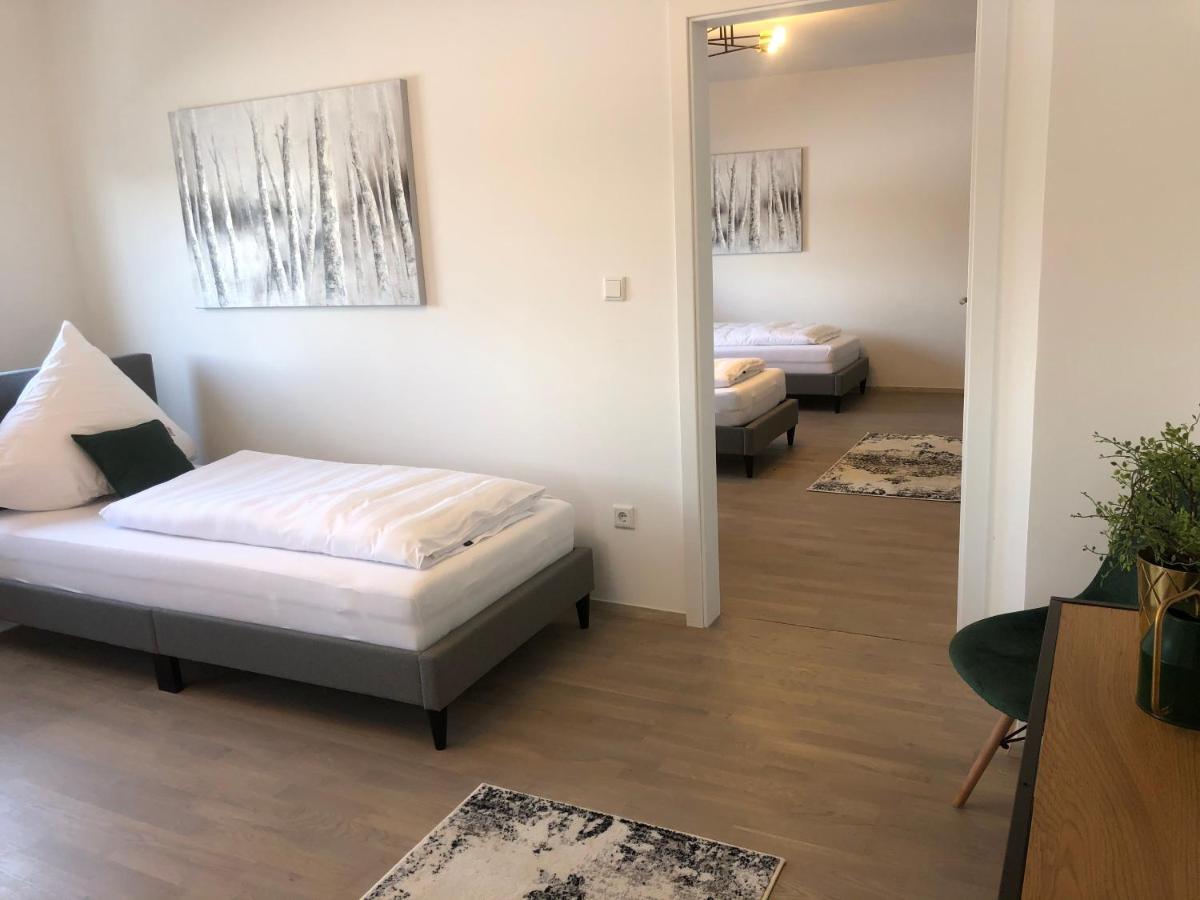 Business & Fitter * Nuremberg